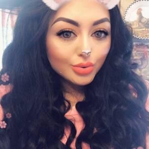 Meet your Posher, Marina